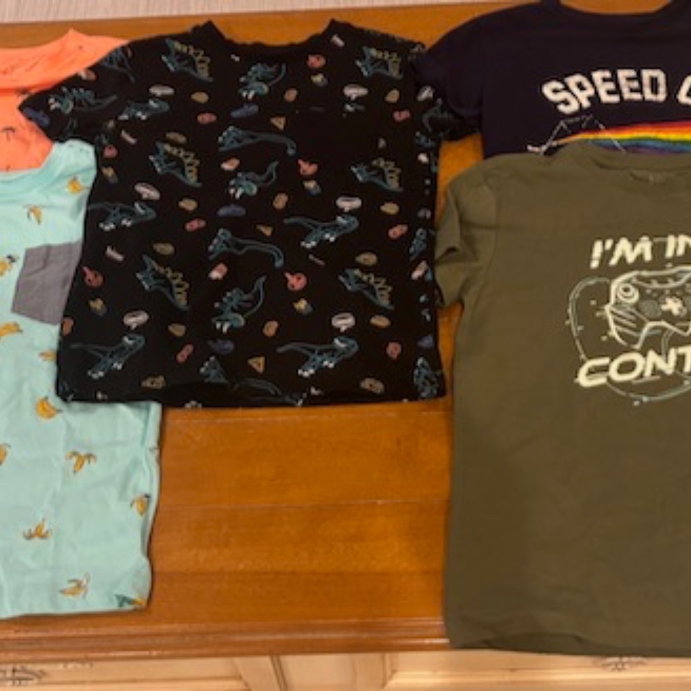 Lot of 5 rumi + ryder Boys Short Sleeve T-Shirts Size M (8-10).